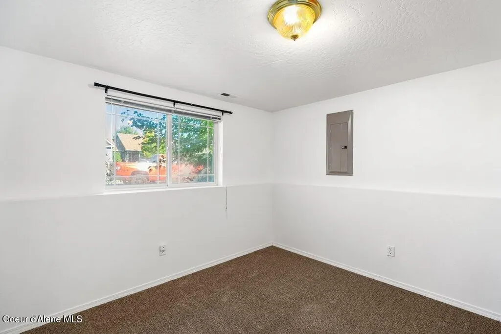 2925 N Sand Trap Way Post Falls ID 83854