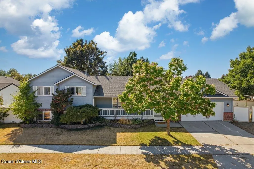 2925 N Sand Trap Way Post Falls ID 83854