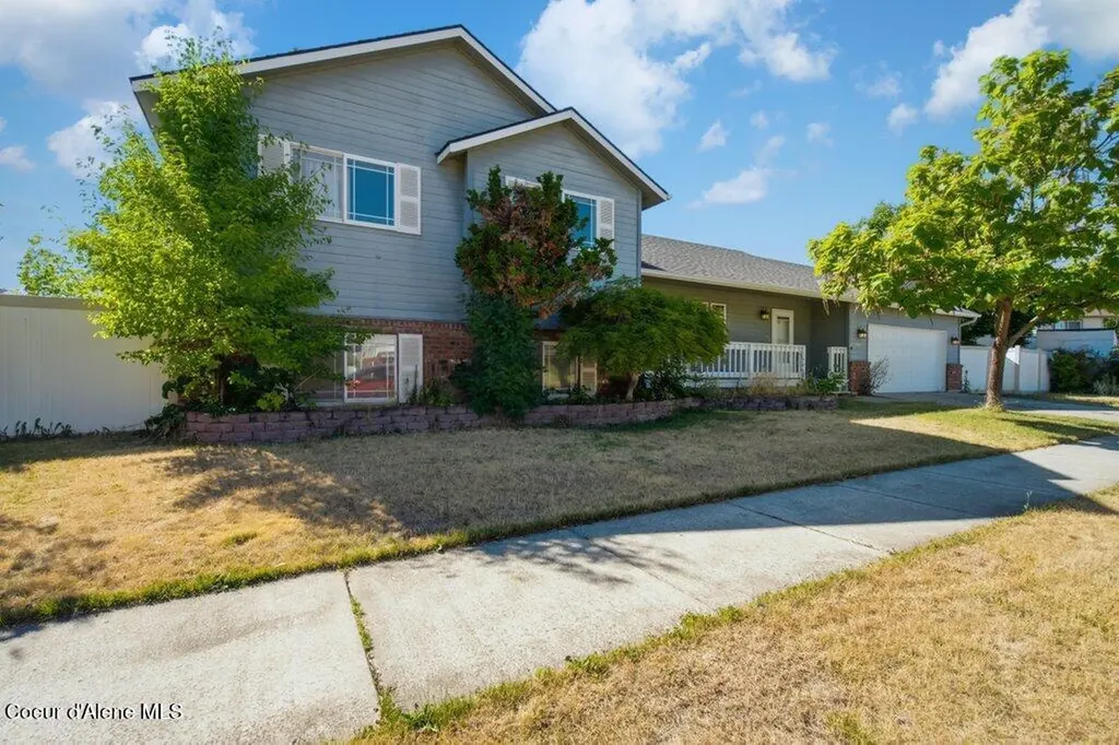2925 N Sand Trap Way Post Falls ID 83854