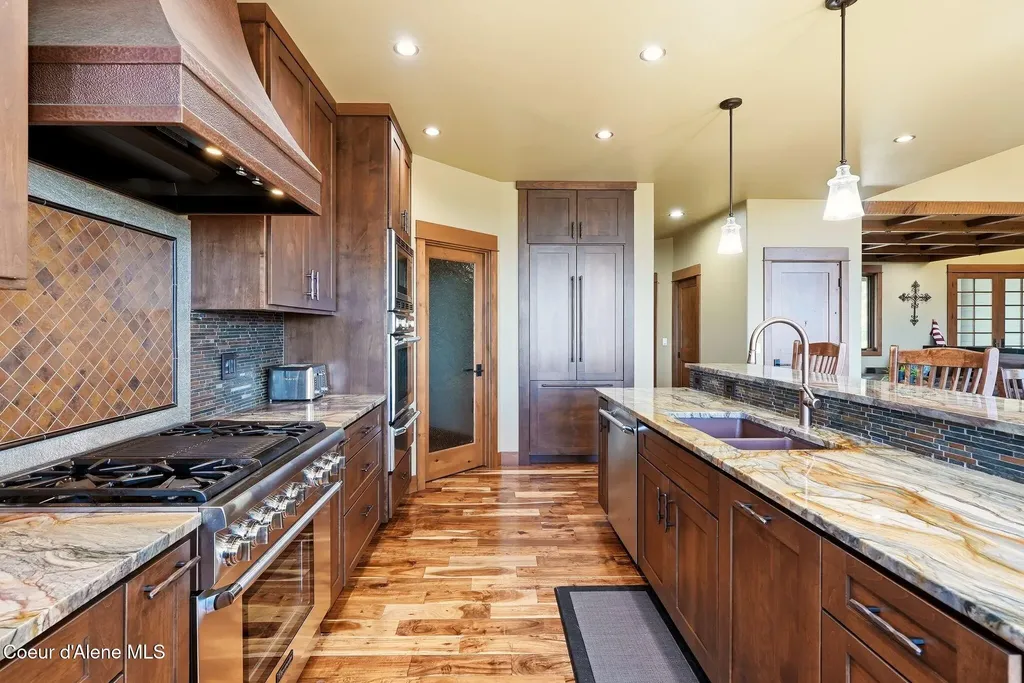256 Hamilton Hill Drive Sandpoint ID 83864