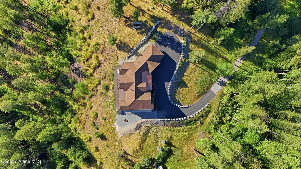 256 Hamilton Hill Drive Sandpoint ID 83864