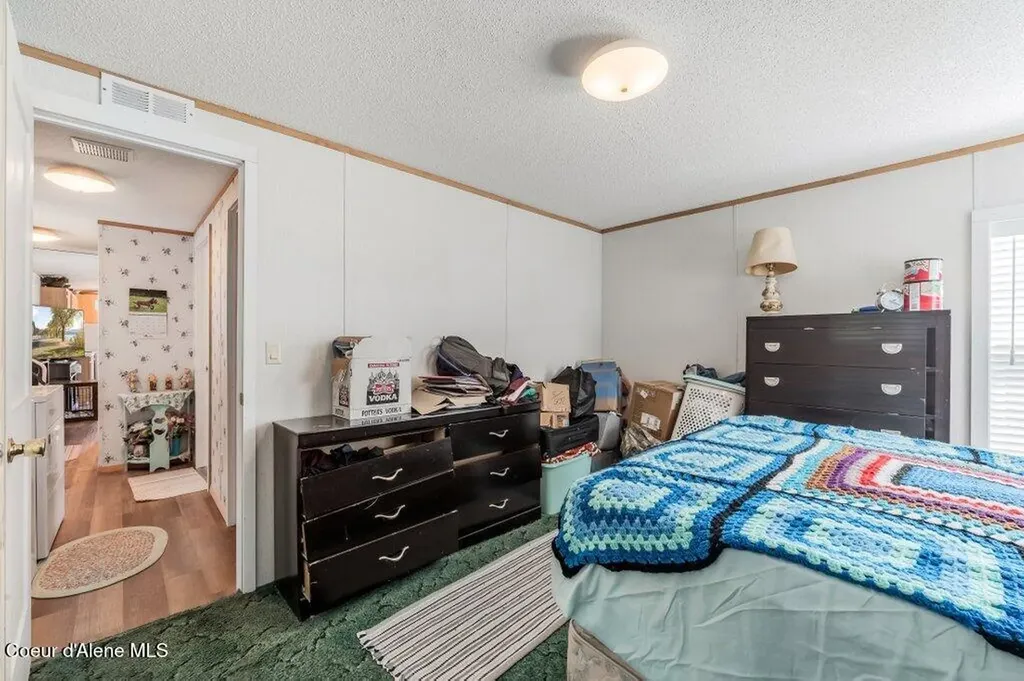1100 Kootenai Cutoff Road Ponderay ID 83852
