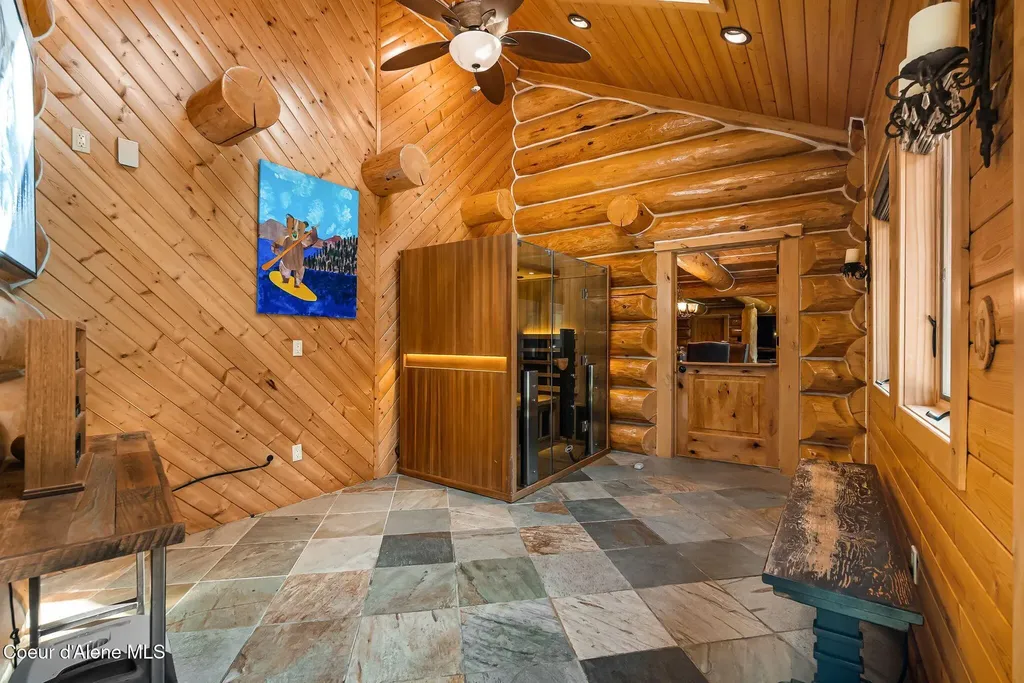 532 Meadowview Drive Sagle ID 83860