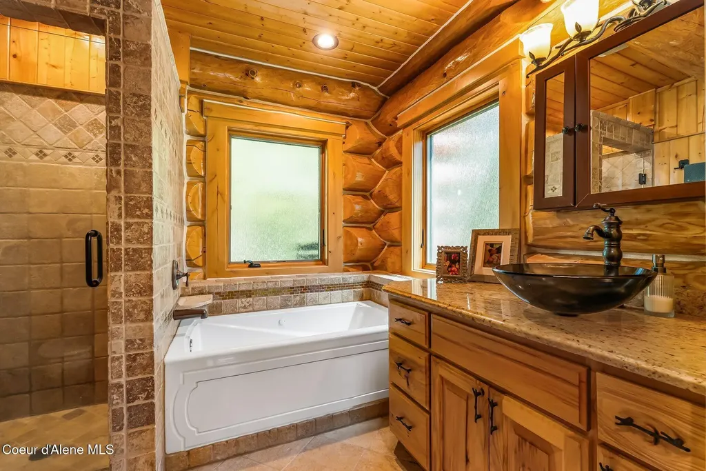 532 Meadowview Drive Sagle ID 83860