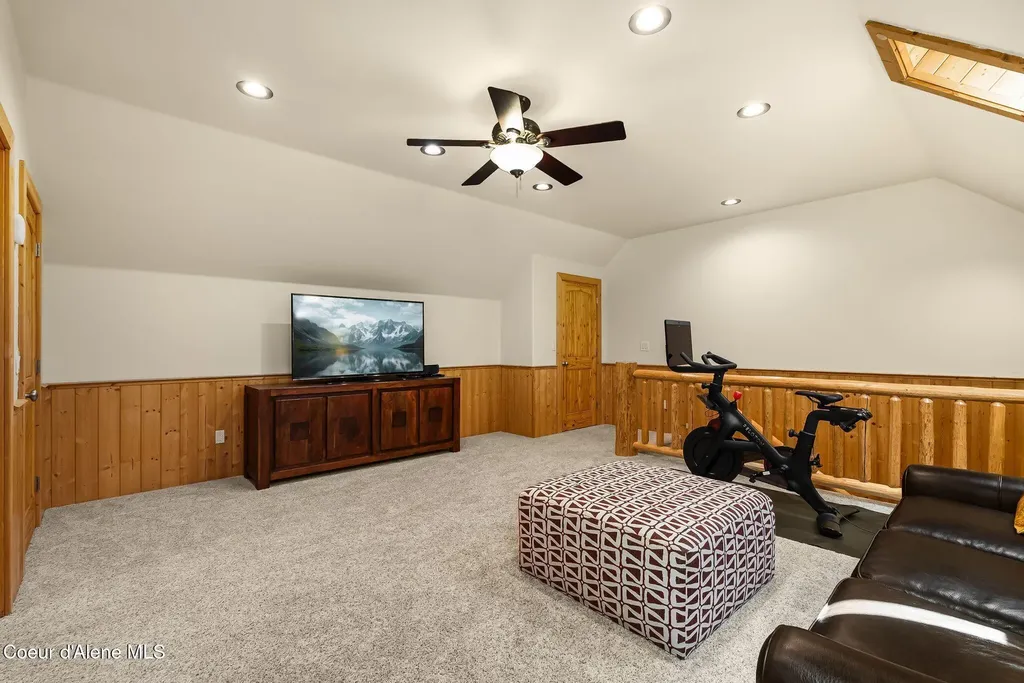 532 Meadowview Drive Sagle ID 83860