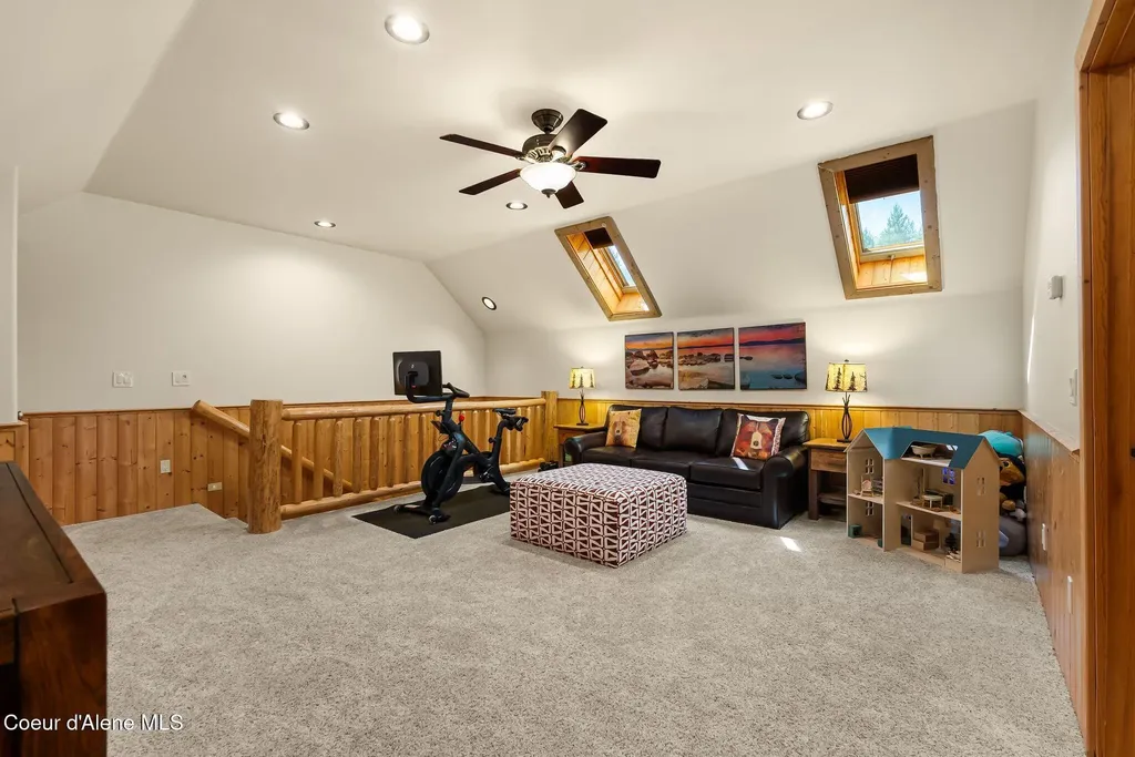 532 Meadowview Drive Sagle ID 83860