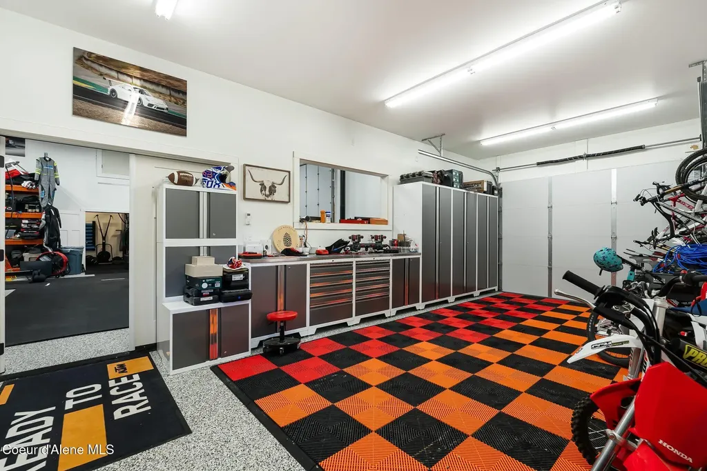 532 Meadowview Drive Sagle ID 83860