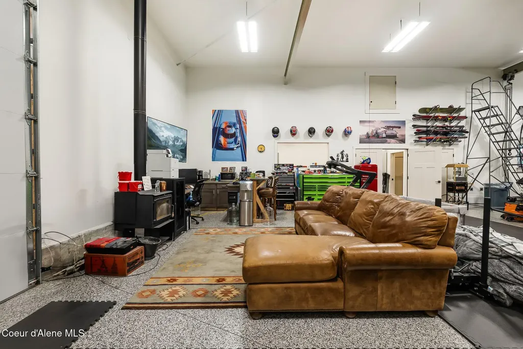 532 Meadowview Drive Sagle ID 83860