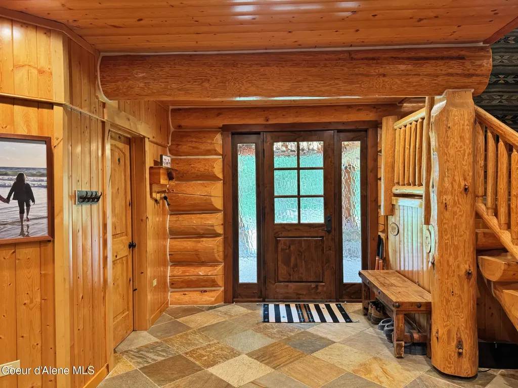 532 Meadowview Drive Sagle ID 83860