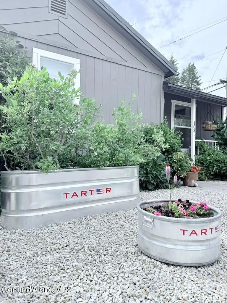 103 & 101 N Boyer Avenue Sandpoint ID 83864