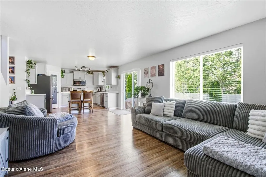 1879 E Warbler Lane Post Falls ID 83854