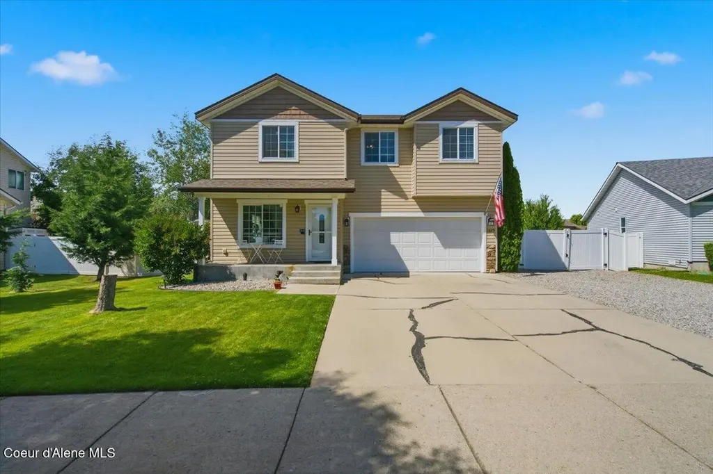 1879 E Warbler Lane Post Falls ID 83854