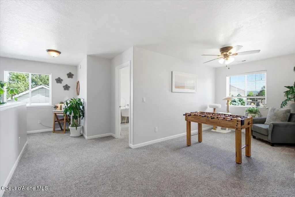 1879 E Warbler Lane Post Falls ID 83854