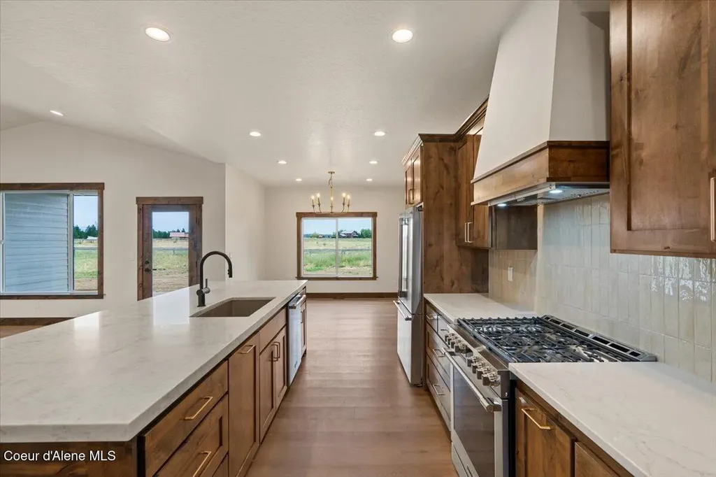 1971 E Yellow Pine Avenue Athol ID 83801