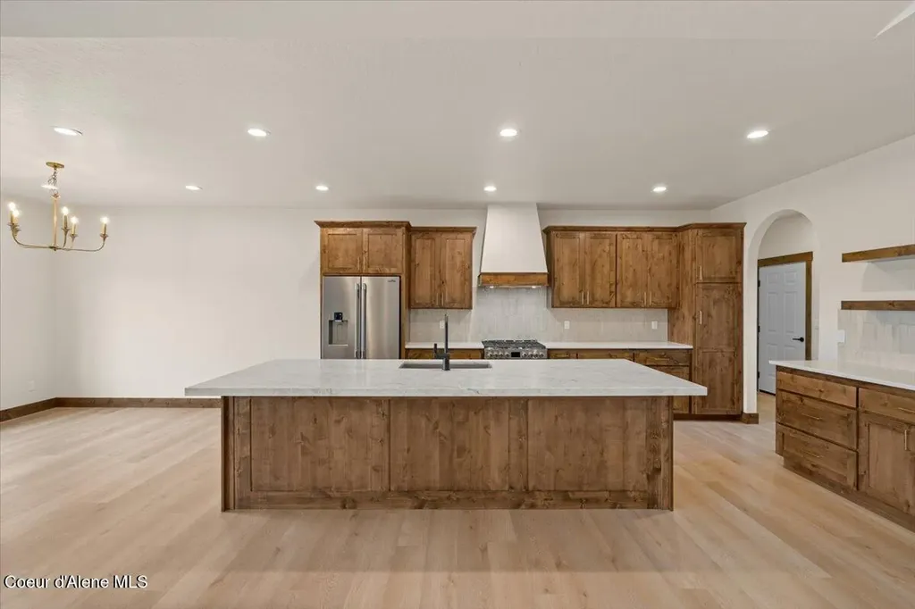 1971 E Yellow Pine Avenue Athol ID 83801