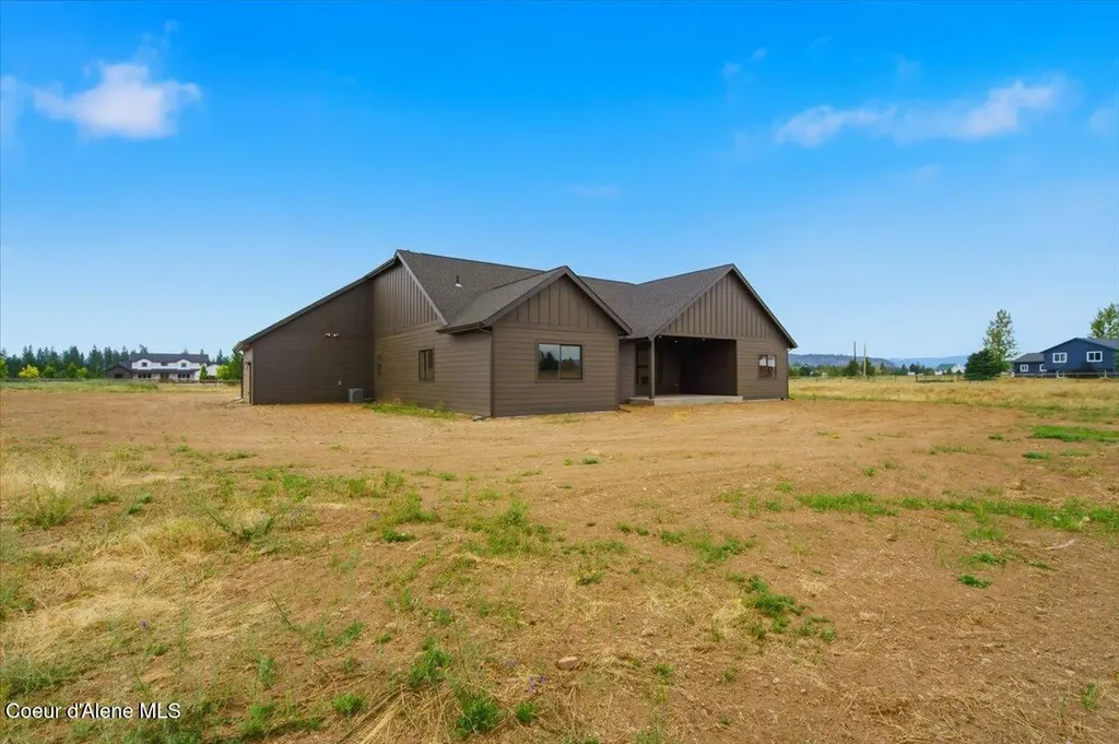 1971 E Yellow Pine Avenue Athol ID 83801