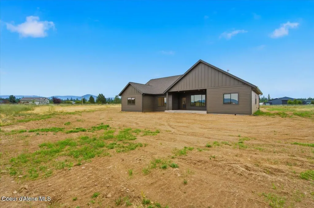 1971 E Yellow Pine Avenue Athol ID 83801