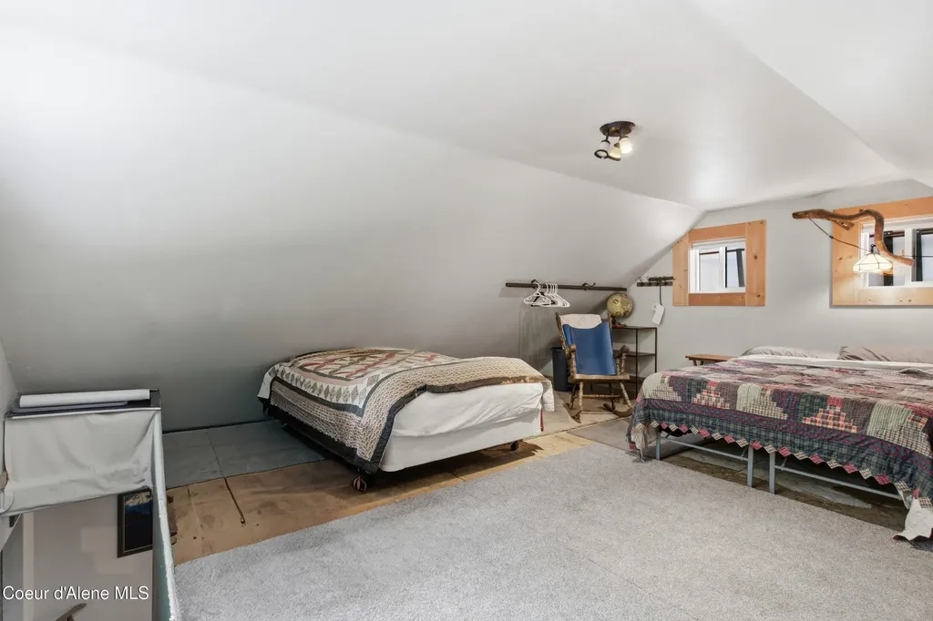 794 Wild Turkey Road Sandpoint ID 83864
