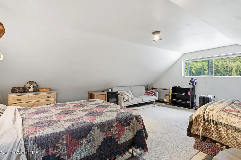 794 Wild Turkey Road Sandpoint ID 83864