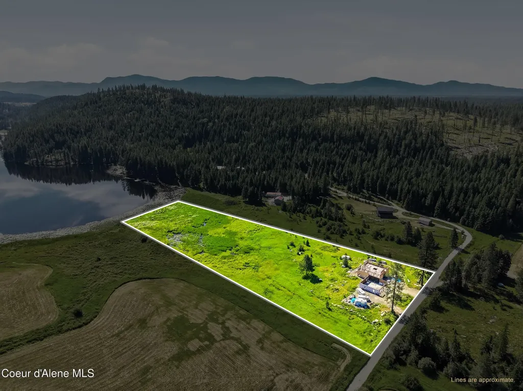 259 S Beaver Lake Road Athol ID 83801