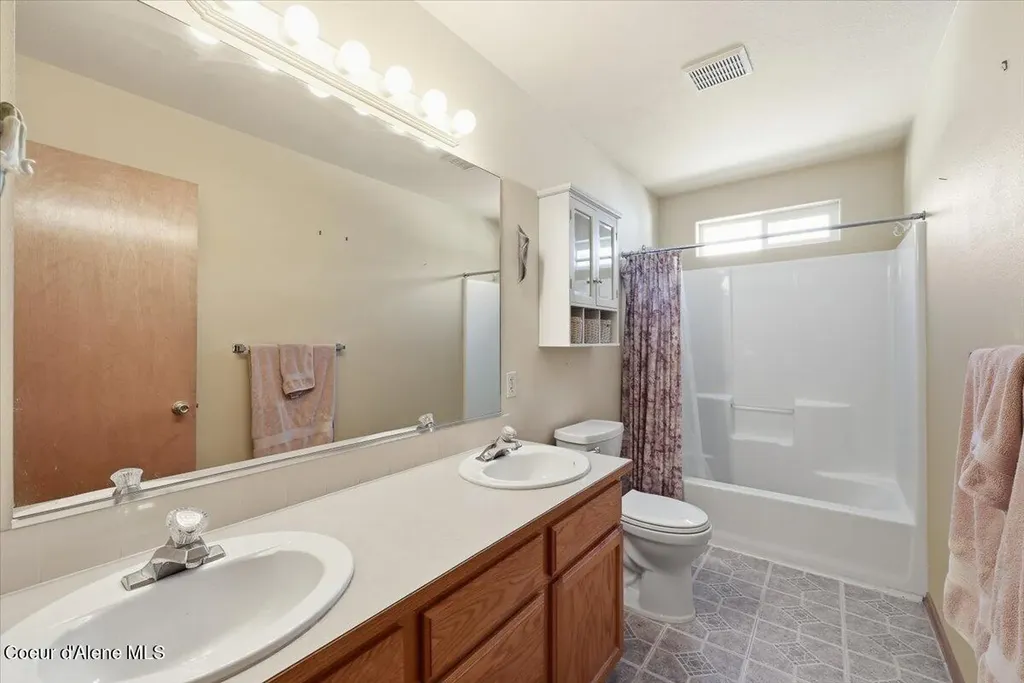 3015 N Slice Drive Post Falls ID 83854