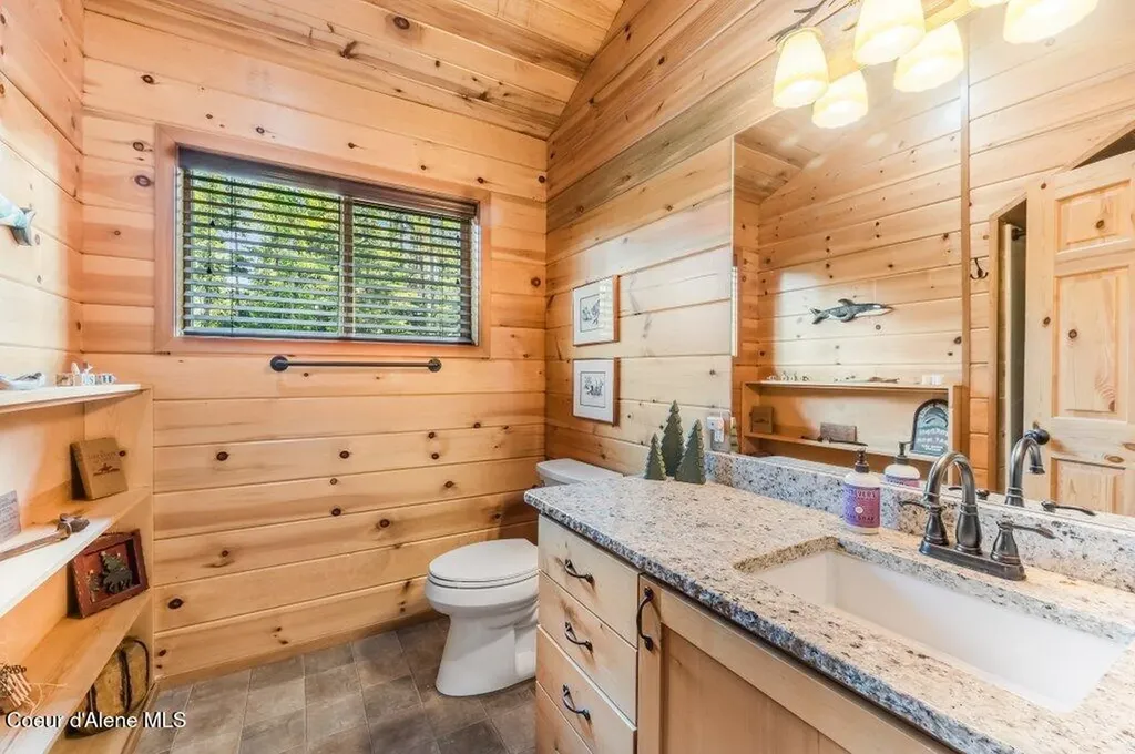 627 Gray Wolf Road Moyie Springs ID 83845