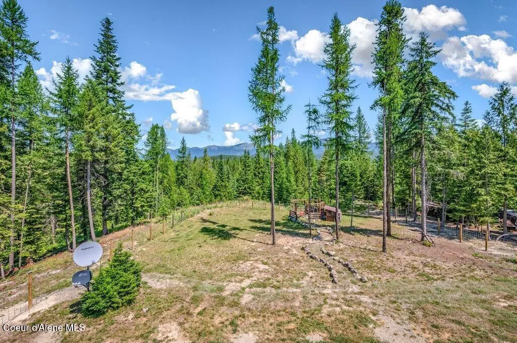 627 Gray Wolf Road Moyie Springs ID 83845