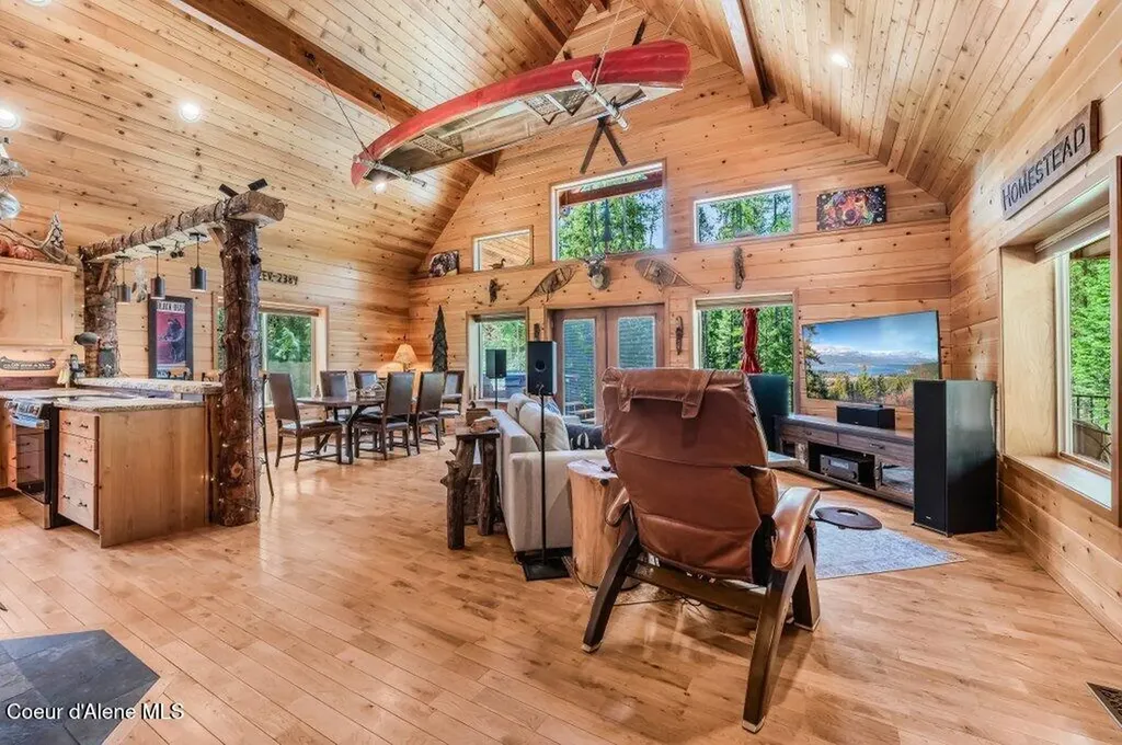 627 Gray Wolf Road Moyie Springs ID 83845