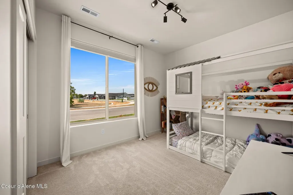 1490 W Moselle Drive Coeur D'alene ID 83814