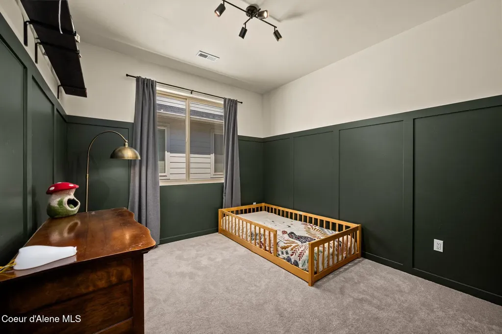 1490 W Moselle Drive Coeur D'alene ID 83814