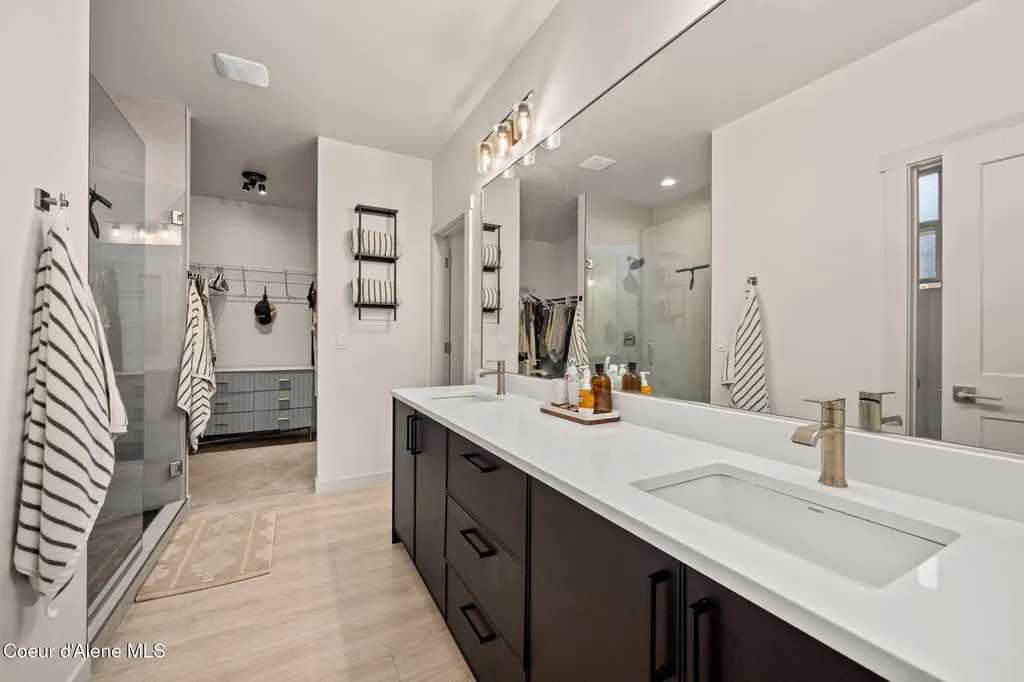 1490 W Moselle Drive Coeur D'alene ID 83814