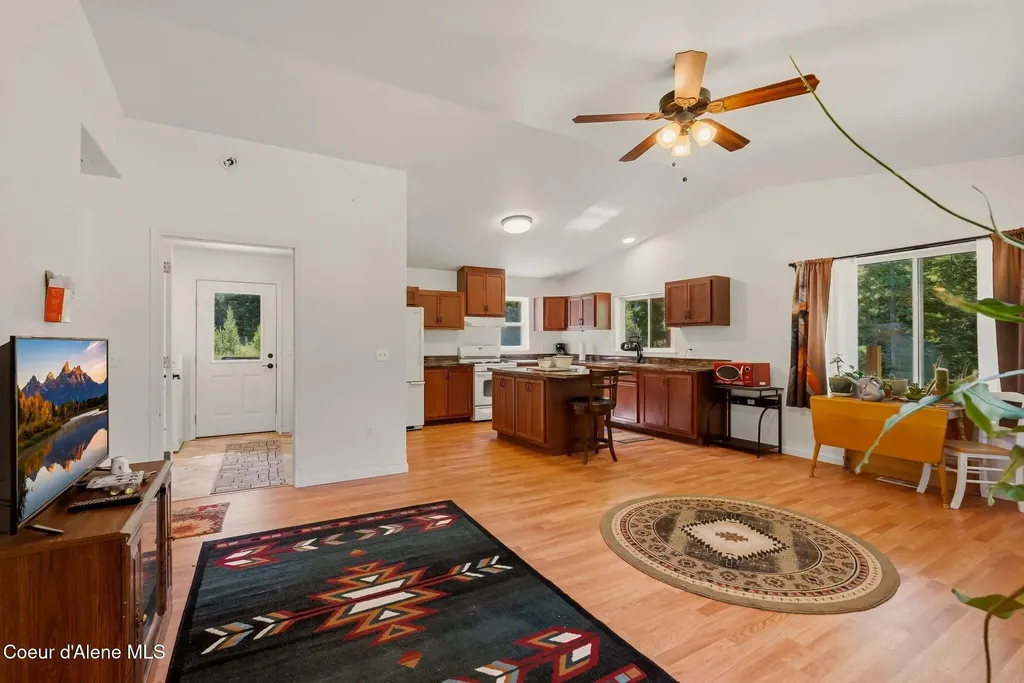 273 Flume Creek Road Sandpoint ID 83864