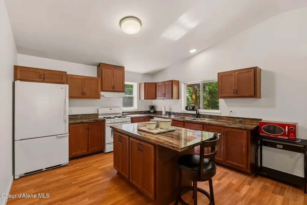 273 Flume Creek Road Sandpoint ID 83864