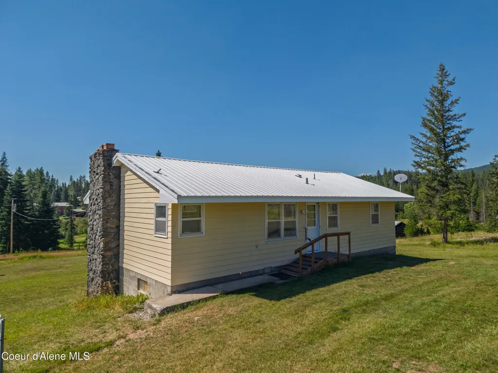 416 Crystal Creek Road Fernwood ID 83830