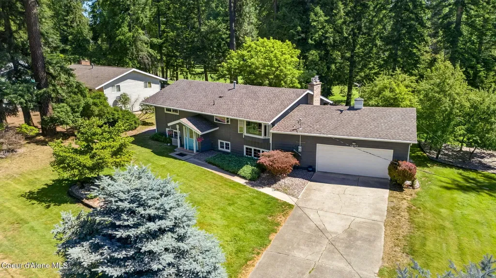 12328 N Kensington Avenue Hayden ID 83835