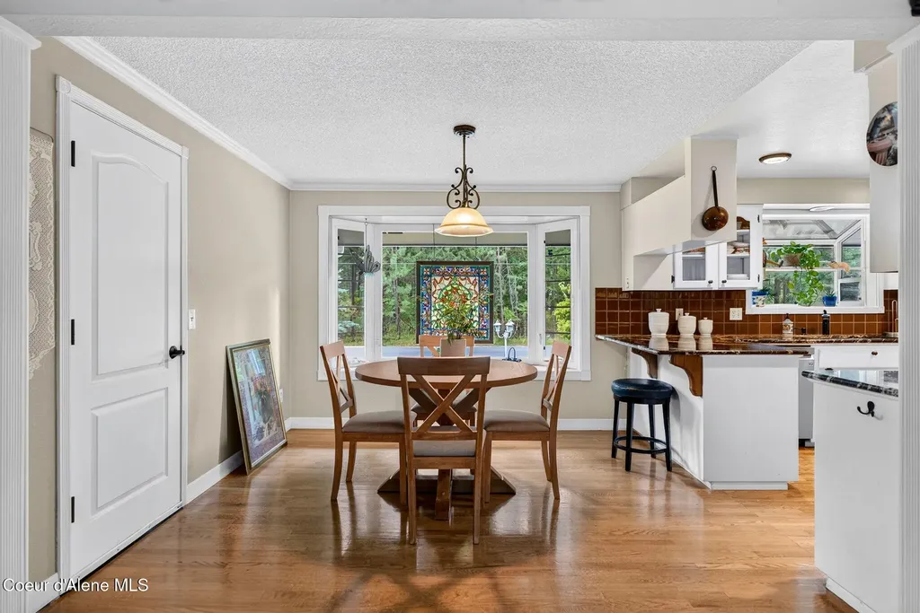 12328 N Kensington Avenue Hayden ID 83835