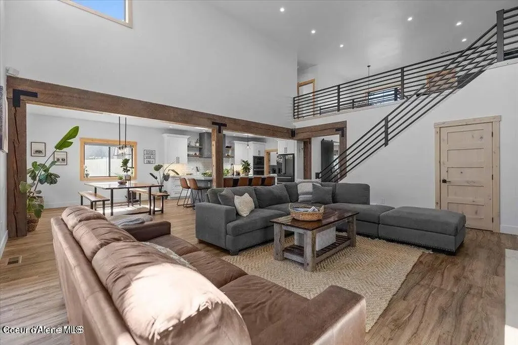 11083 N Armonia Way Hayden ID 83835
