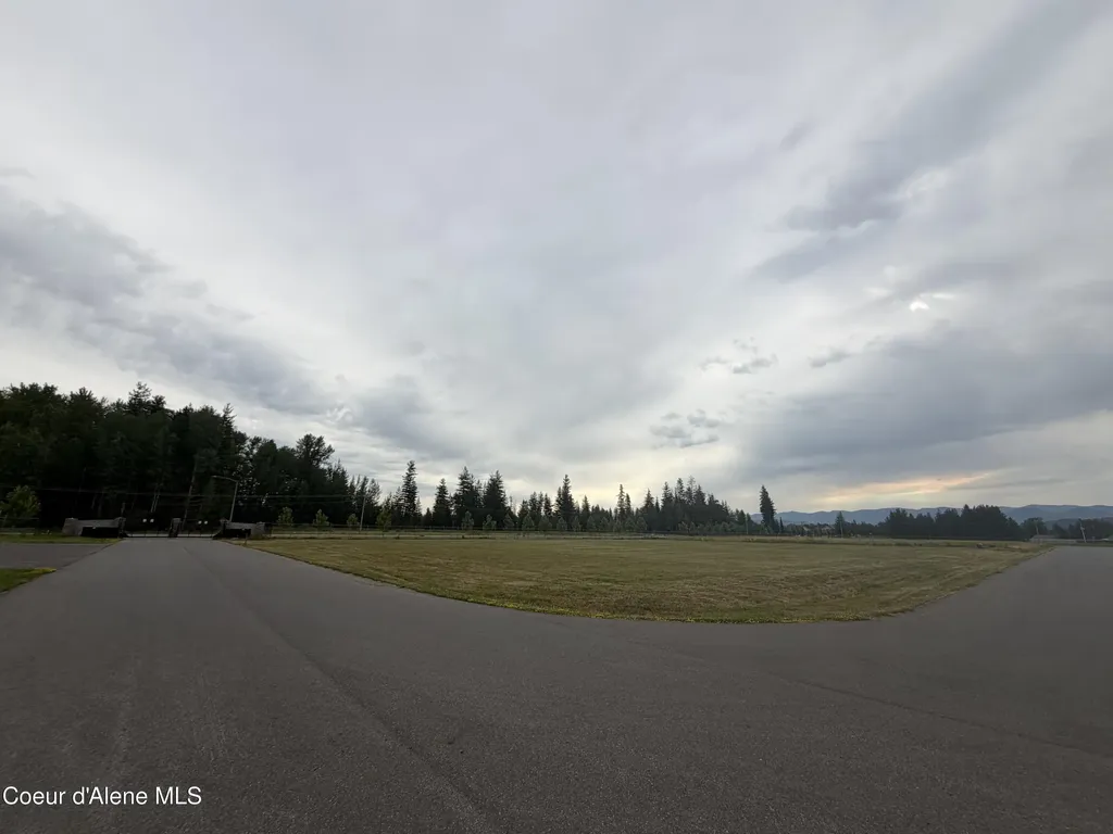 Lot 2 Flightline Way Sandpoint ID 83864