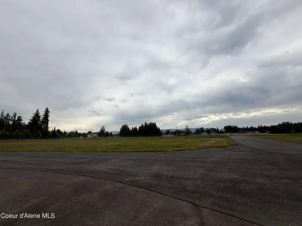 Lot 2 Flightline Way Sandpoint ID 83864