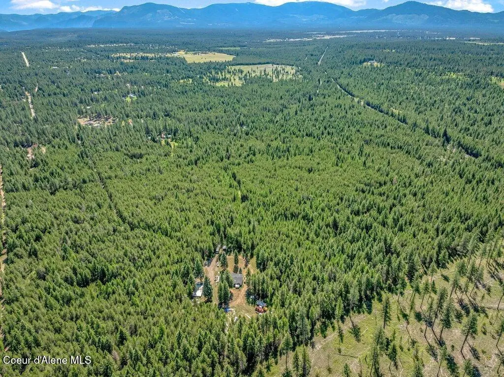 2013 Homestead Road Athol ID 83801