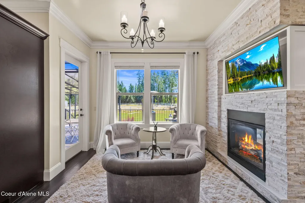 15746 N Pinewood Way Hayden ID 83835