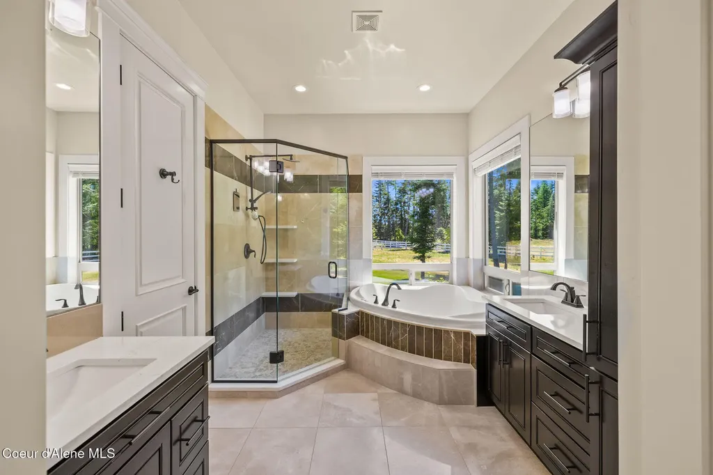 15746 N Pinewood Way Hayden ID 83835