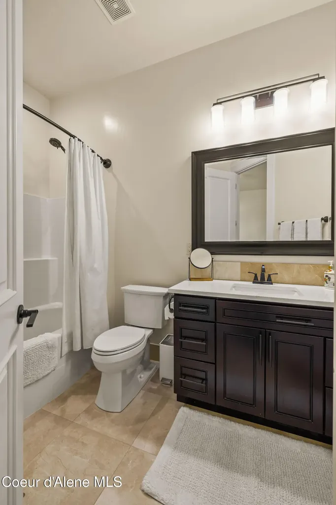 15746 N Pinewood Way Hayden ID 83835