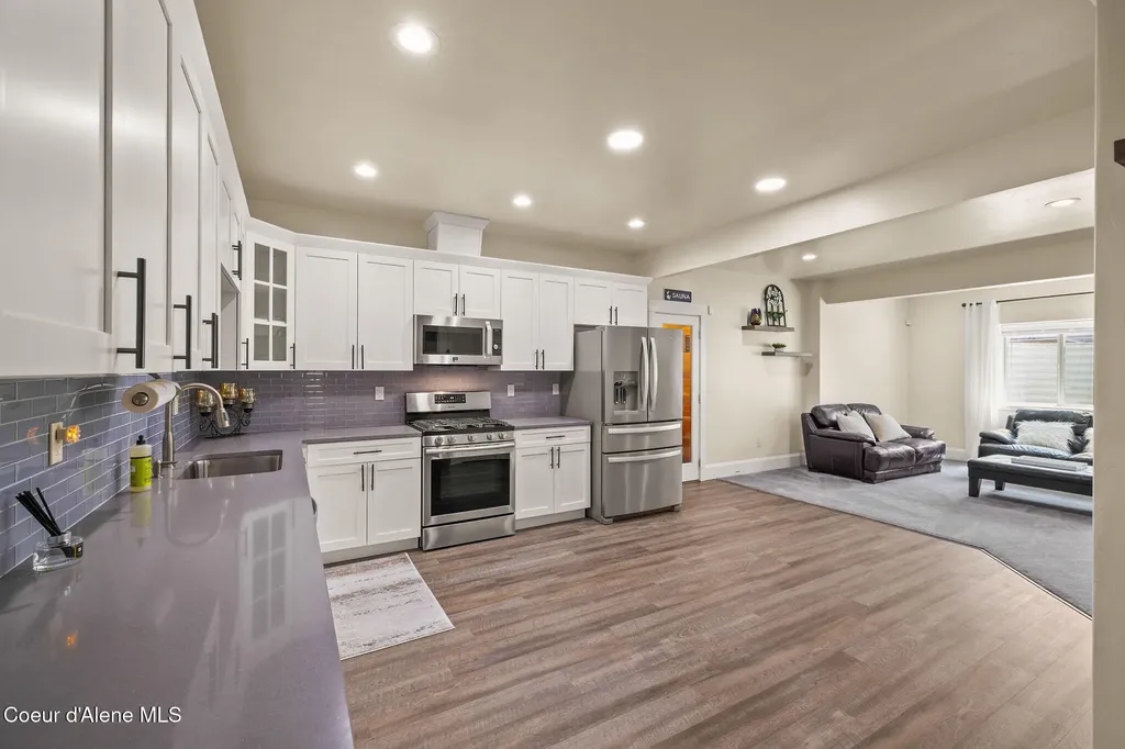 15746 N Pinewood Way Hayden ID 83835