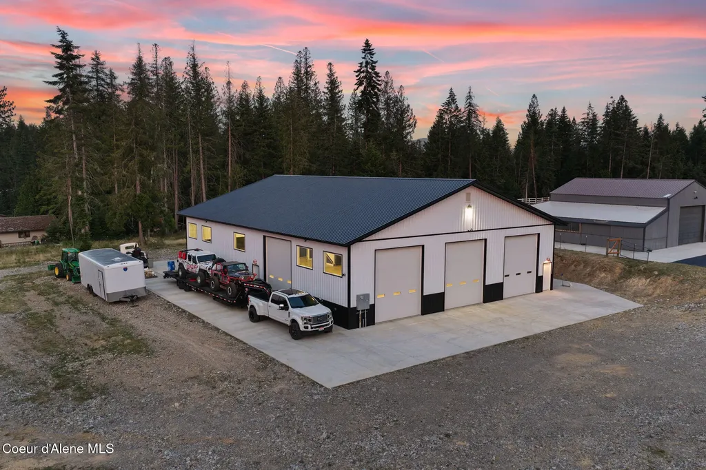 15746 N Pinewood Way Hayden ID 83835