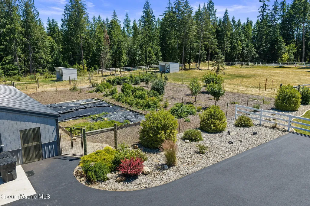 15746 N Pinewood Way Hayden ID 83835