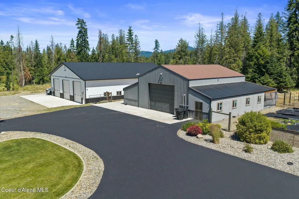15746 N Pinewood Way Hayden ID 83835