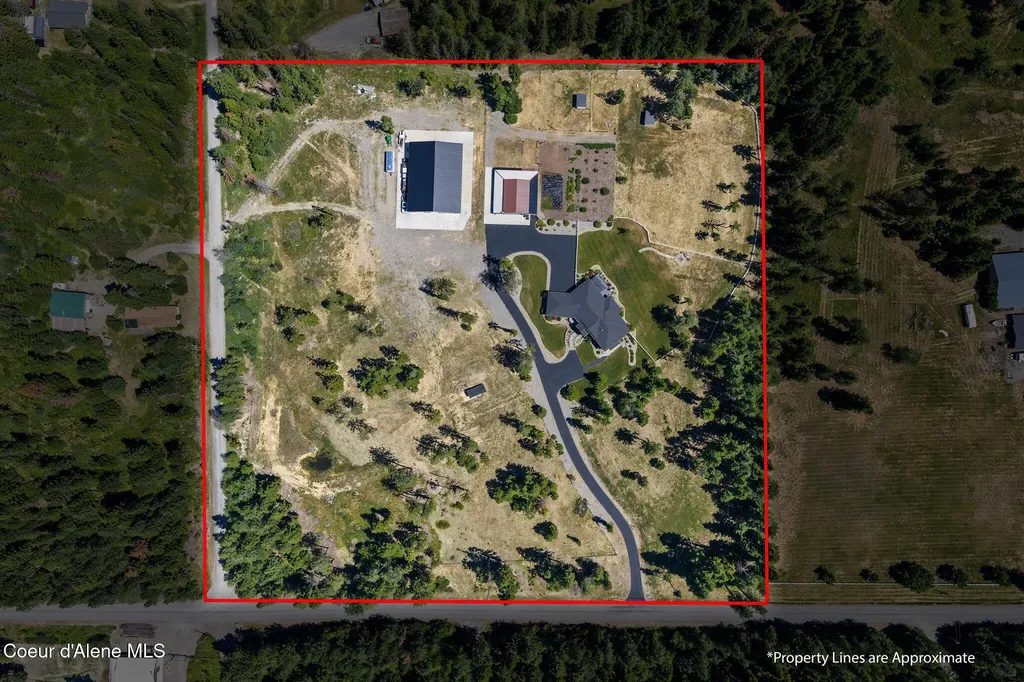 15746 N Pinewood Way Hayden ID 83835
