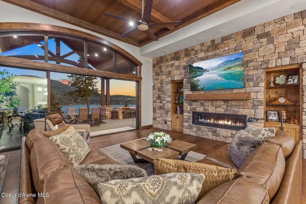 10776 N Mccall Falls Drive Hayden ID 83835
