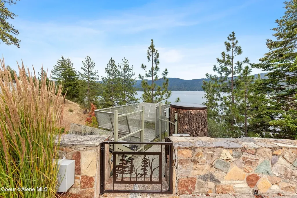 10776 N Mccall Falls Drive Hayden ID 83835